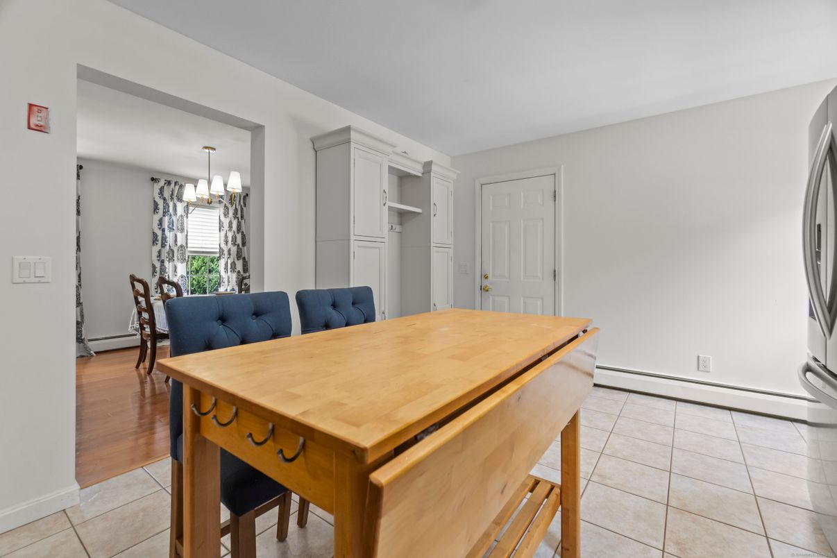 Chandelier, Dining room, Interior, Pendant Lights, Wood Texture Flooring