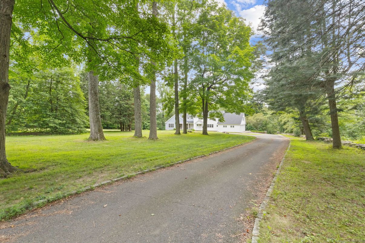 Backyard, Detached Garage, Exterior