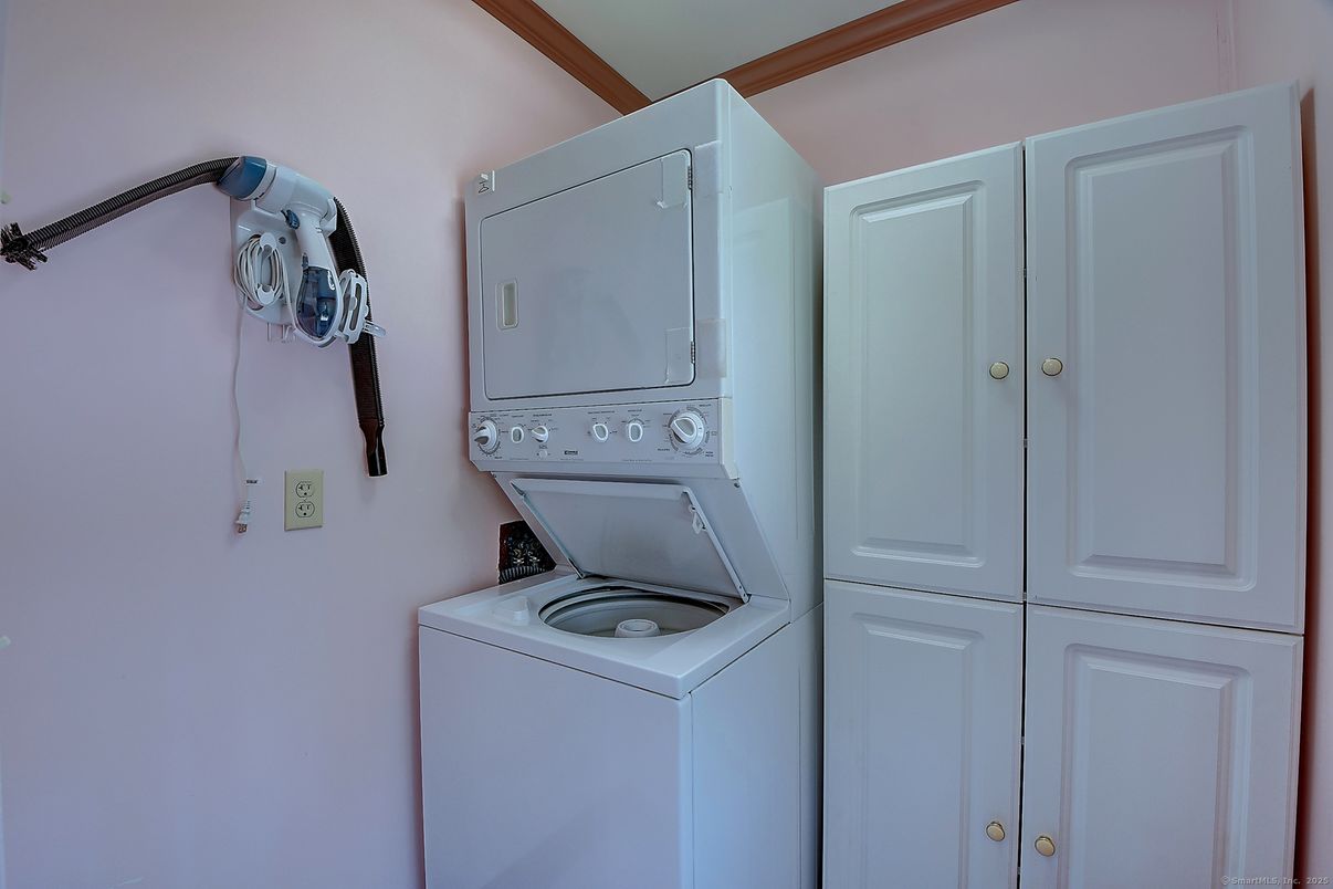 Interior, Utility Closets, Washer