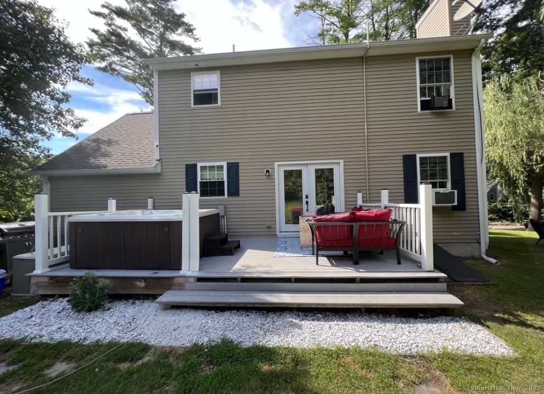 Backyard, Exterior, Hot Tub