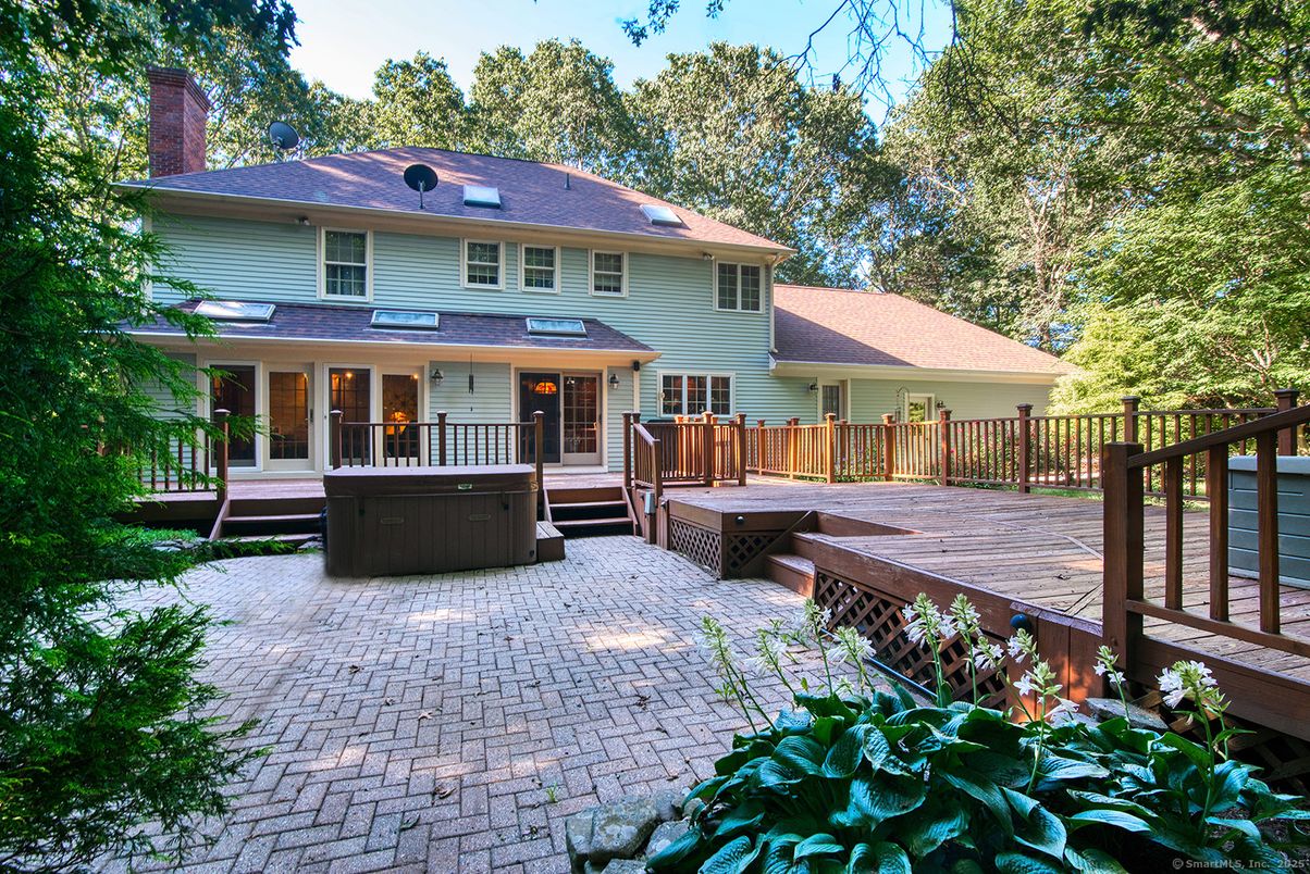 Backyard, Exterior, Hot Tub