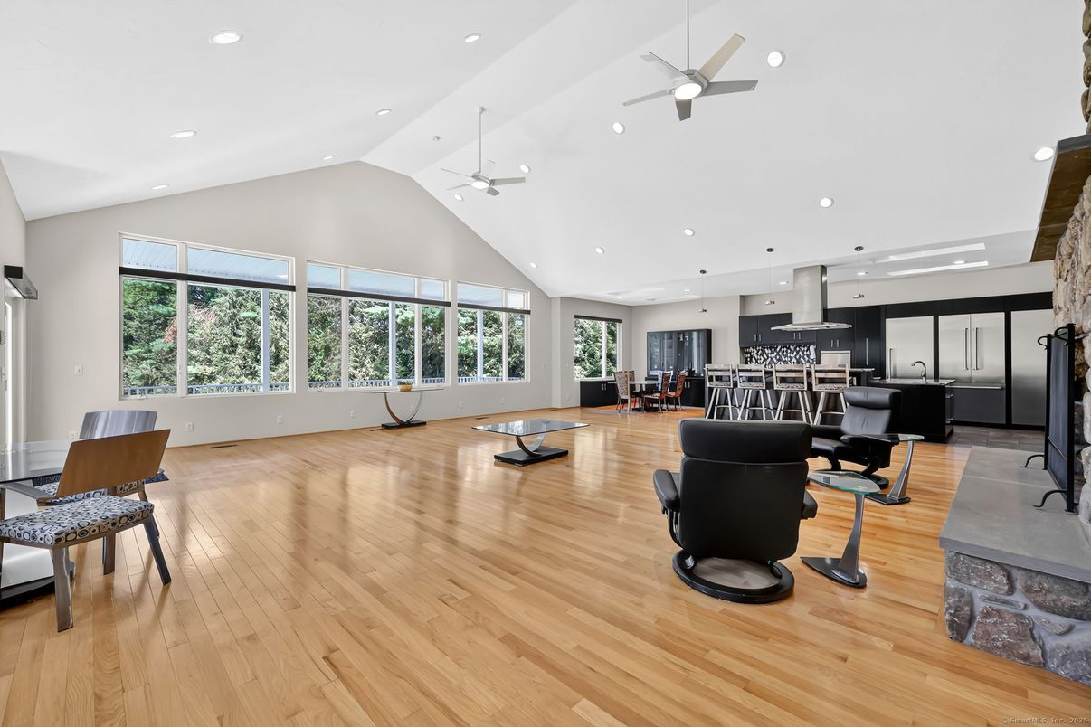 Fitness Equipment, Interior, Kitchen, Recessed Lighting, Wood Texture Flooring