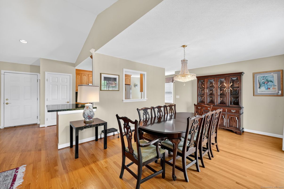 Chandelier, Dining room, Interior, Recessed Lighting, Wood Texture Flooring