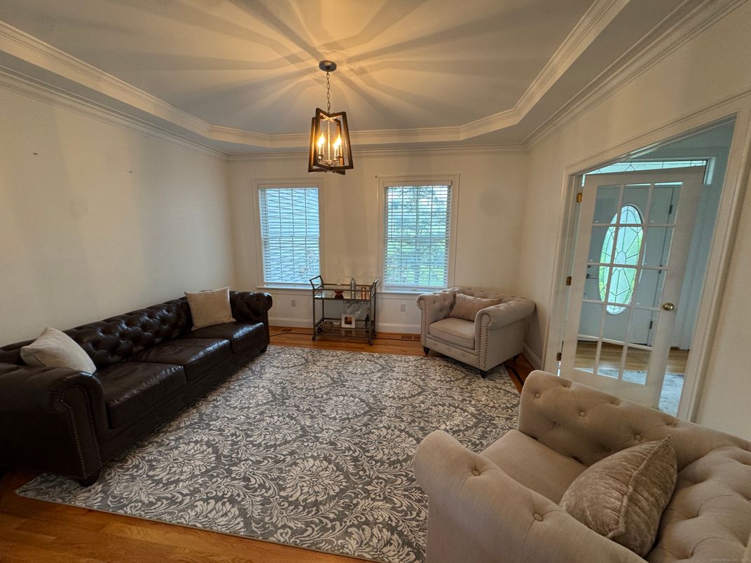 Interior, Living room, Pendant Lights, Wood Texture Flooring
