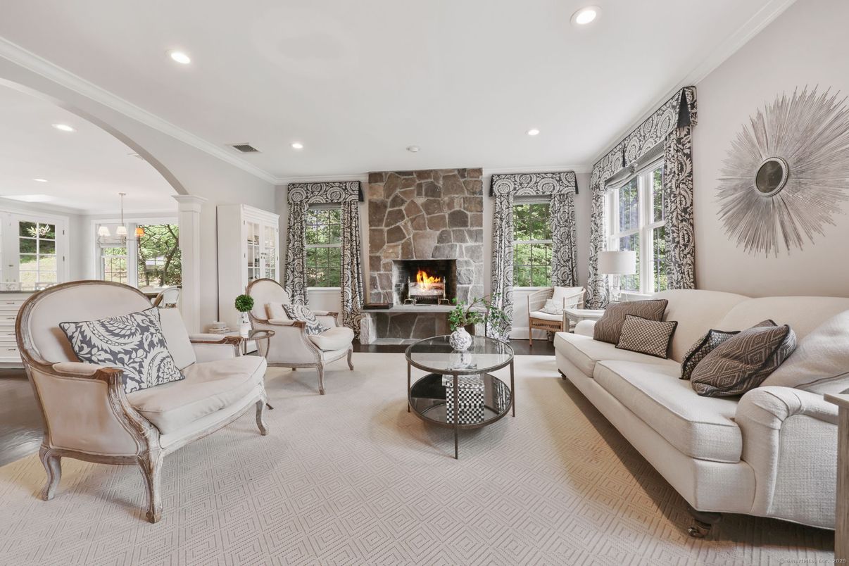 Fireplace, Interior, Living room, Pendant Lights, Recessed Lighting, Stone Walls