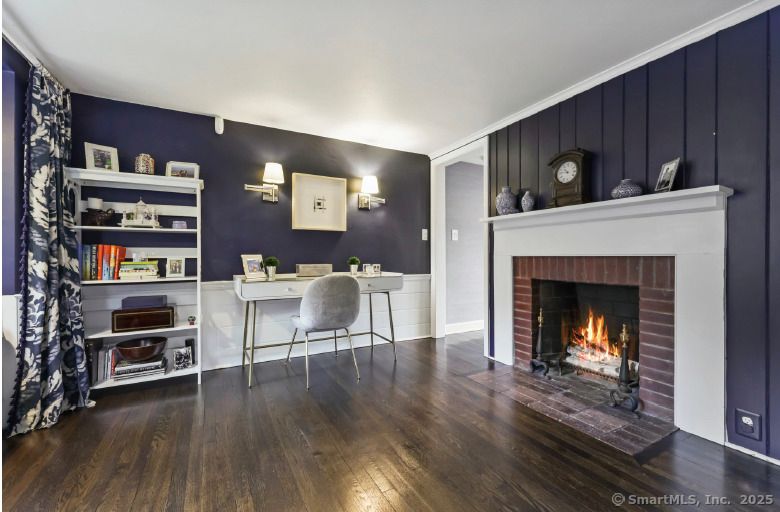 Fireplace, Home Office, Interior, Wood Texture Flooring