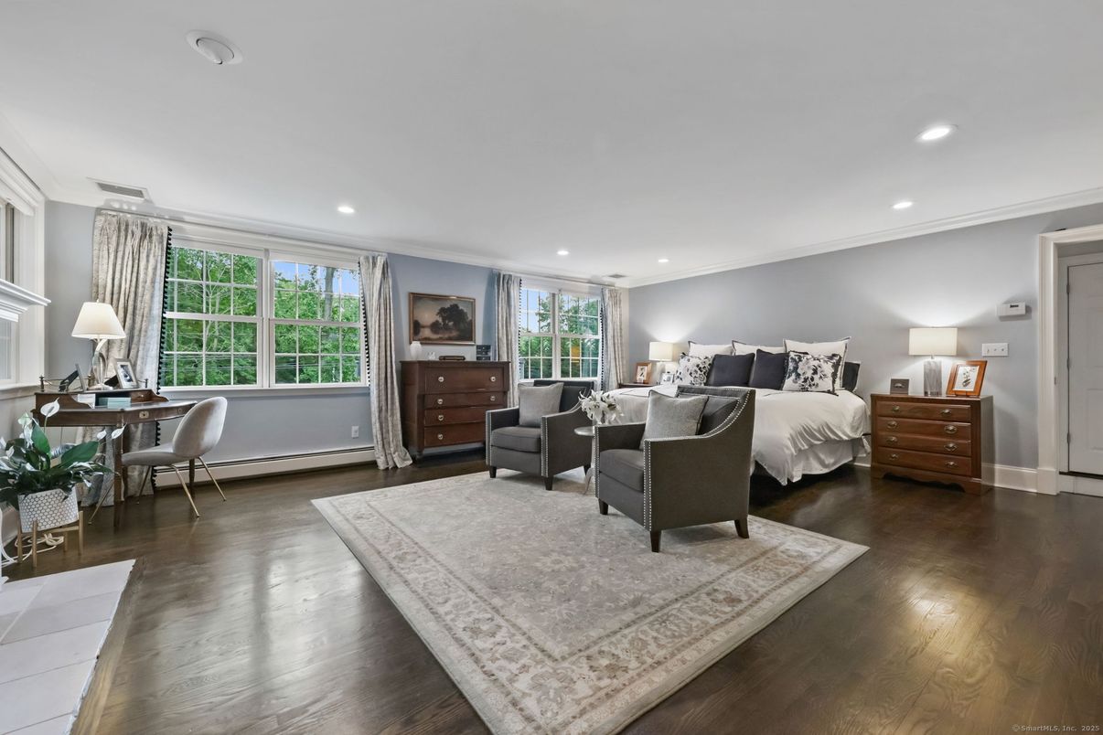 Bedroom, Home Office, Interior, Recessed Lighting, Wood Texture Flooring