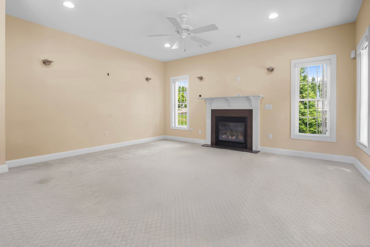 Empty room, Fireplace, Interior, Recessed Lighting