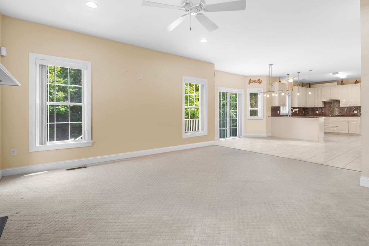 Empty room, Interior, Kitchen, Pendant Lights, Recessed Lighting