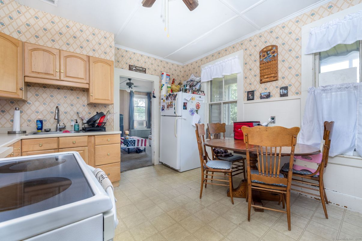 Dining room, Interior, Kitchen