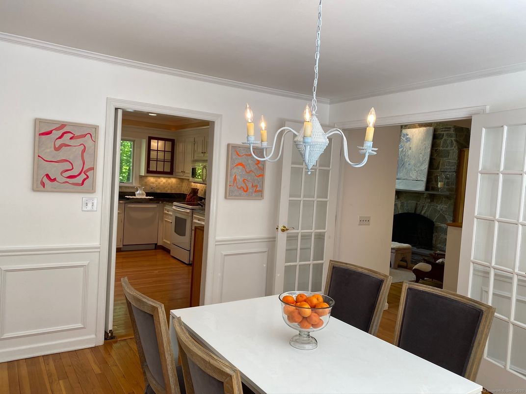 Chandelier, Dining room, Interior, Kitchen, Wood Texture Flooring