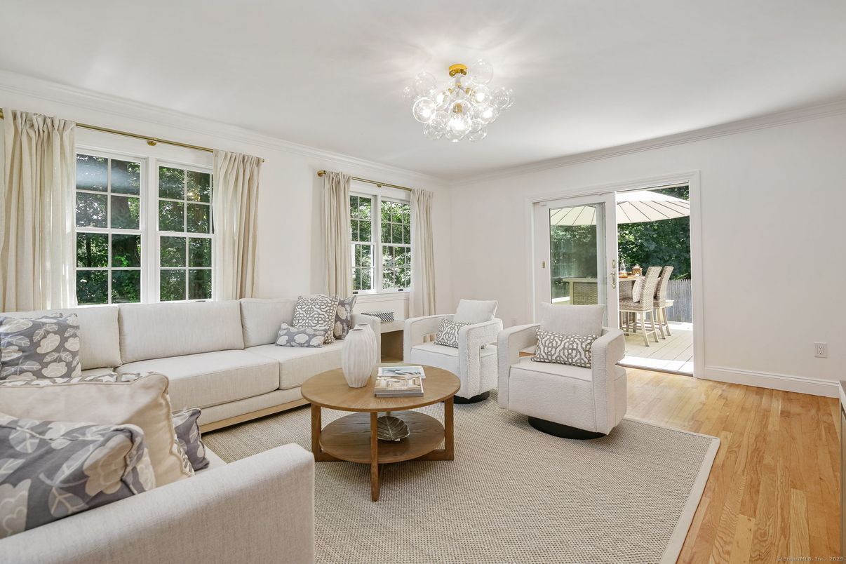 Chandelier, Interior, Living room, Wood Texture Flooring