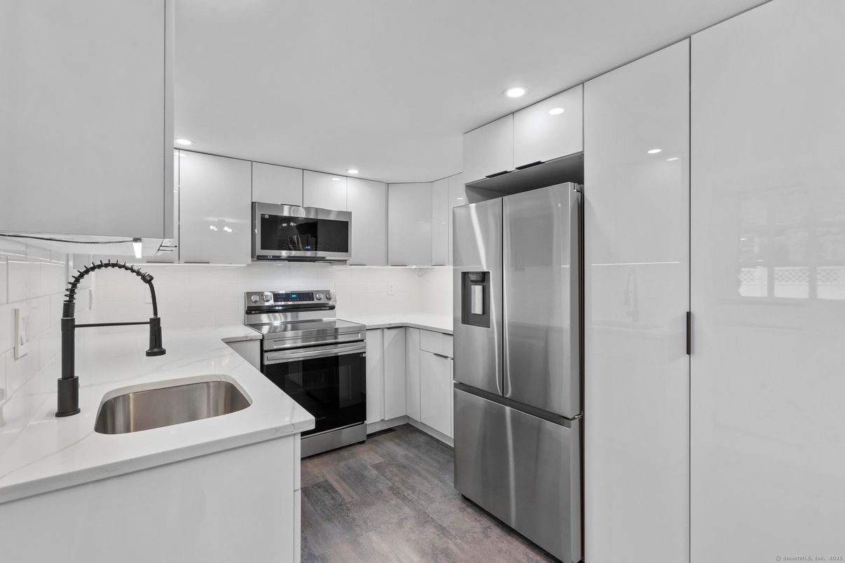 Interior, Kitchen, Recessed Lighting, Stainless Steel Appliances, Wood Texture Flooring