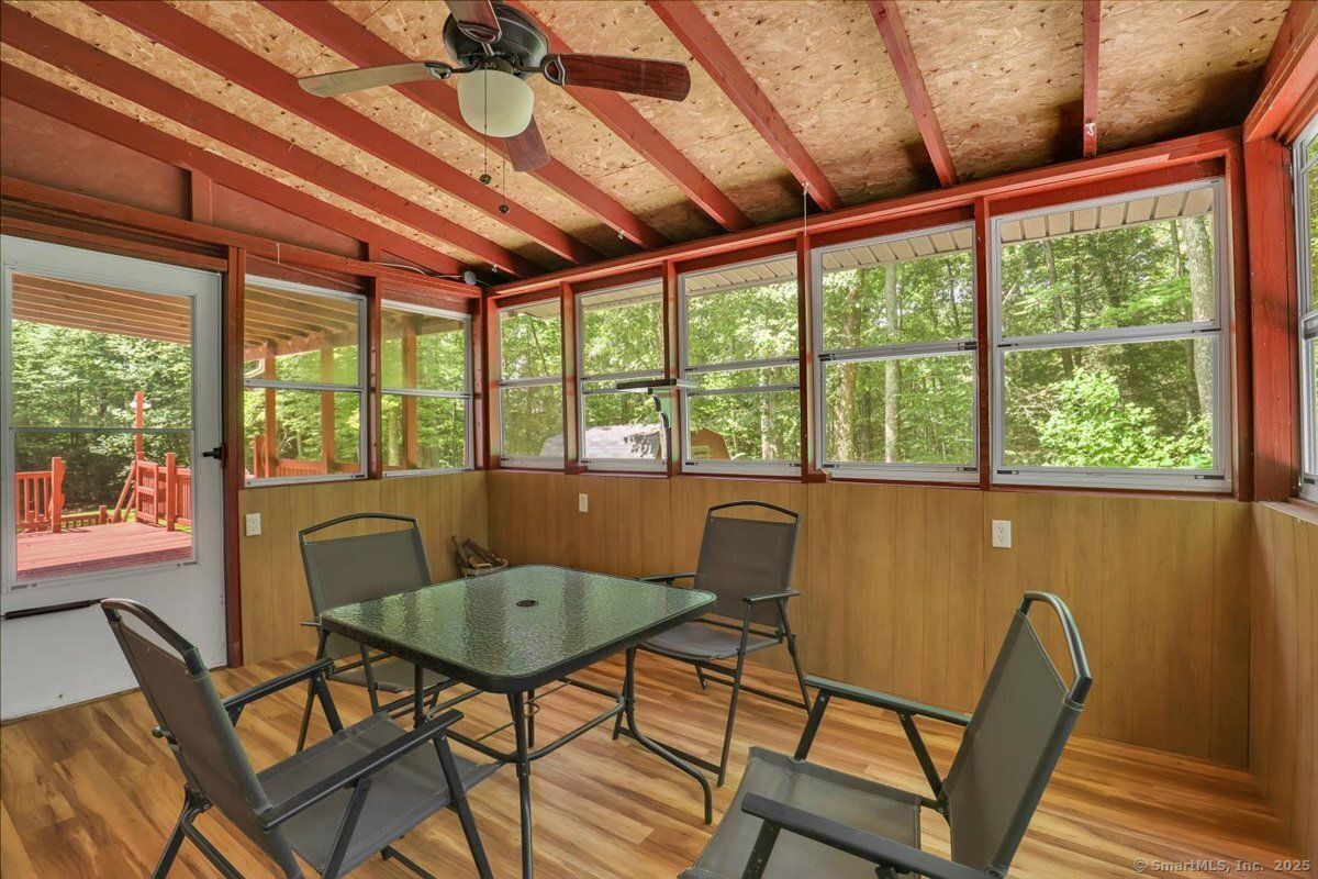 Interior, Sun Room, Wooden Ceilings, Wood Texture Flooring