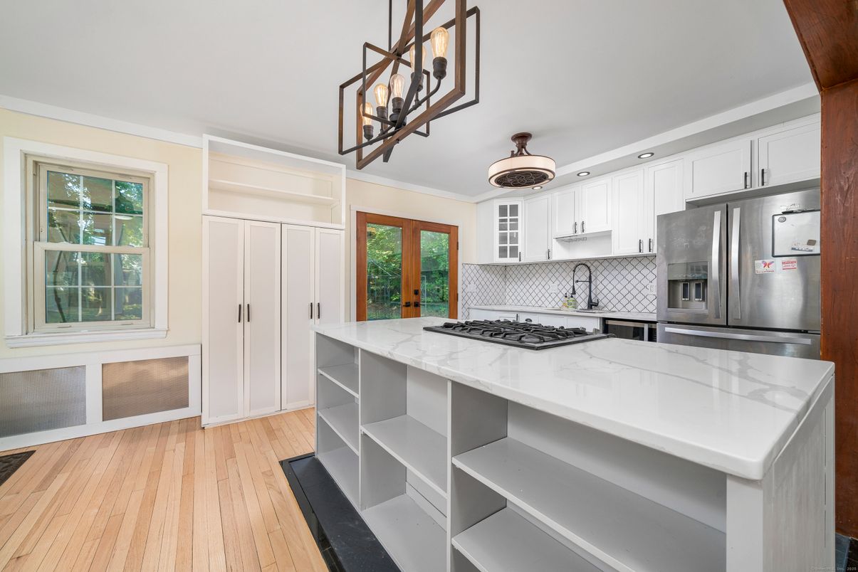 Chandelier, Interior, Kitchen, Pendant Lights, Stainless Steel Appliances, Wood Texture Flooring