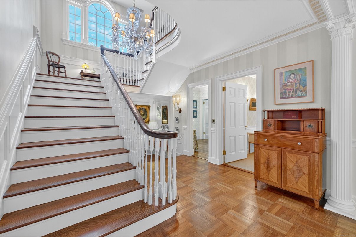 Chandelier, Interior, Wood Texture Flooring