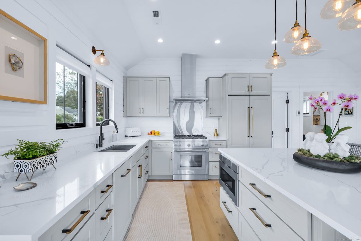 Interior, Kitchen, Pendant Lights, Recessed Lighting, Stainless Steel Appliances, Wood Texture Flooring