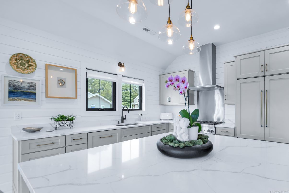 Interior, Kitchen, Pendant Lights, Recessed Lighting
