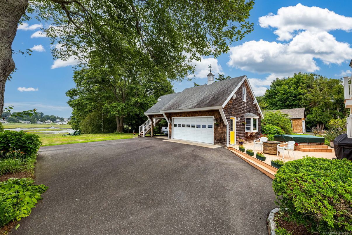 Backyard, Detached Garage, Exterior