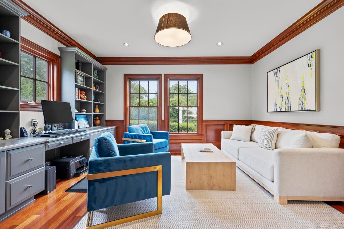 Home Office, Interior, Living room, Recessed Lighting, Wood Texture Flooring