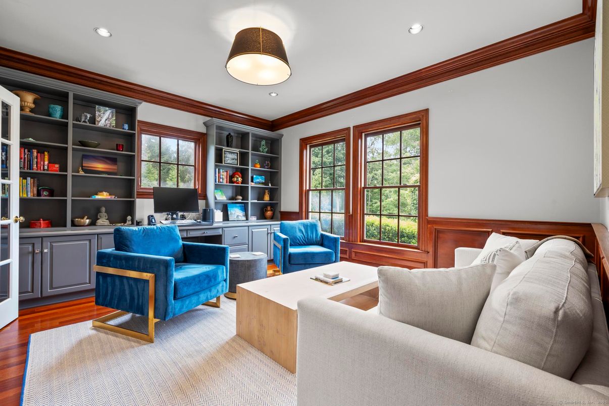 Home Office, Interior, Living room, Recessed Lighting, Wood Texture Flooring