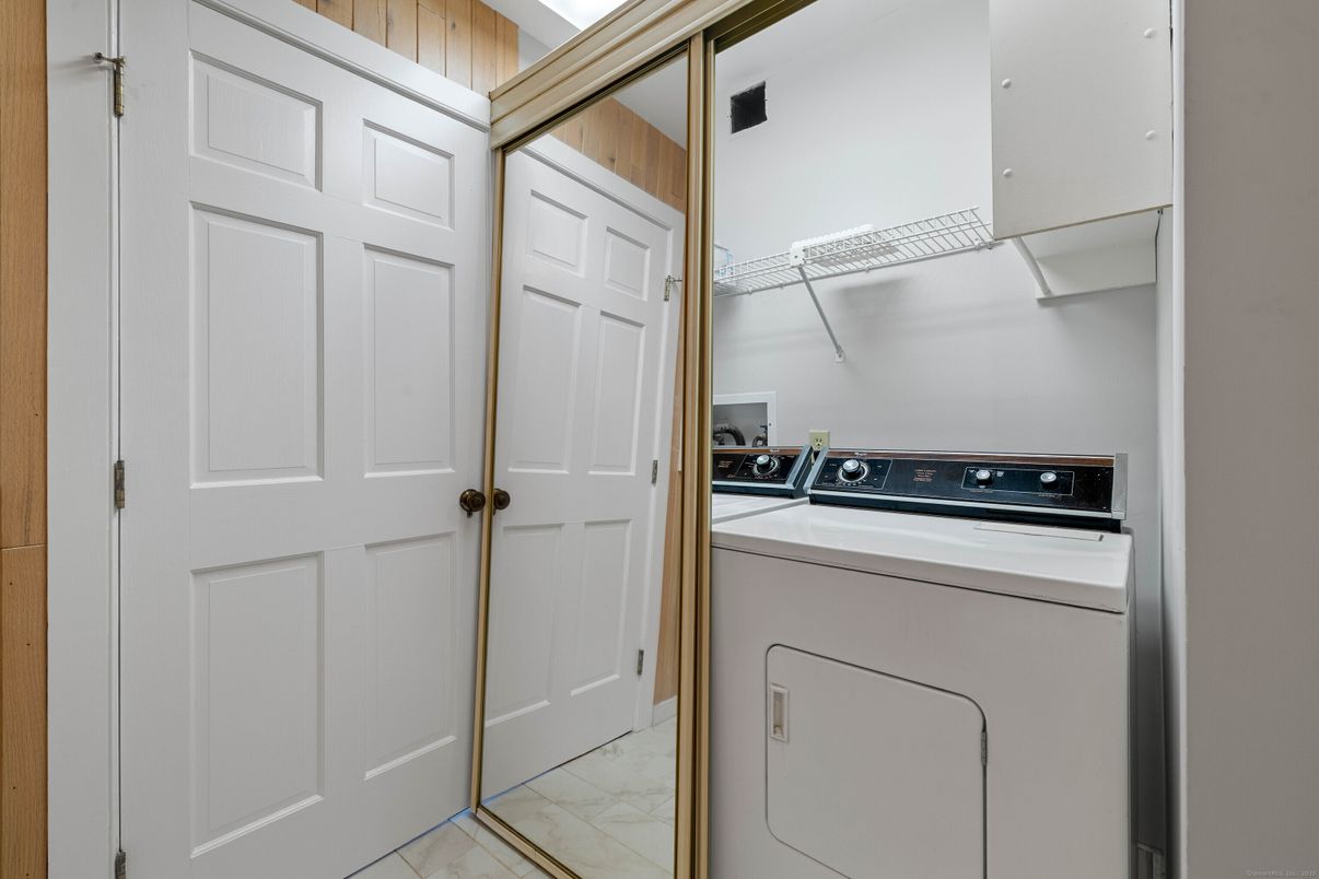 Interior, Marble, Utility Closets, Washer