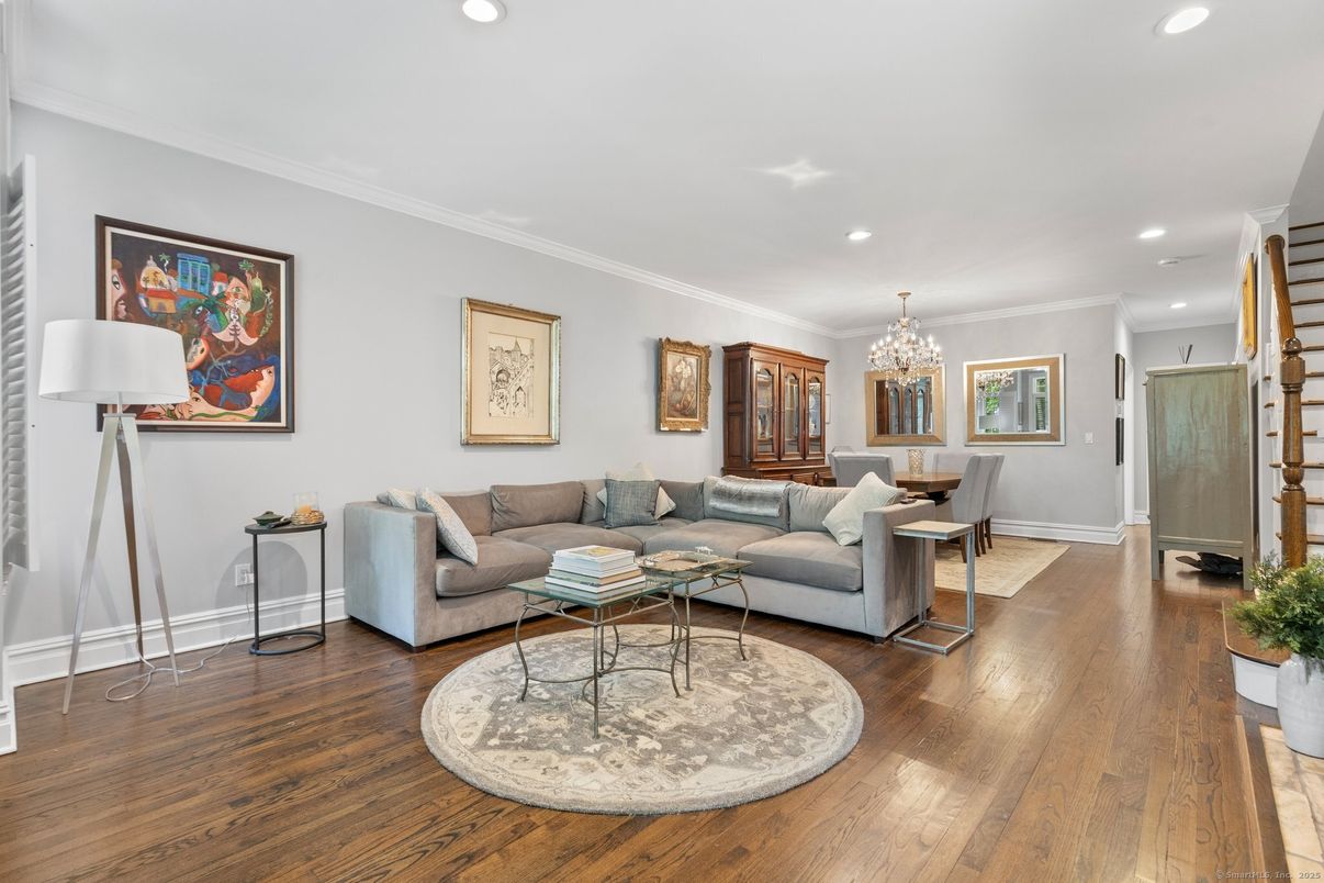 Chandelier, Dining room, Interior, Living room, Recessed Lighting, Wood Texture Flooring