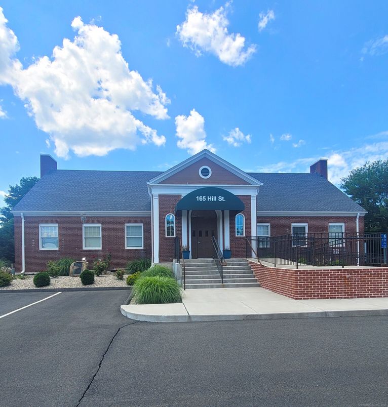 Exterior, Facade, Brick Facade, Cape Cod
