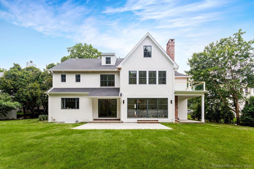 Backyard, Exterior, Facade, Farmhouse