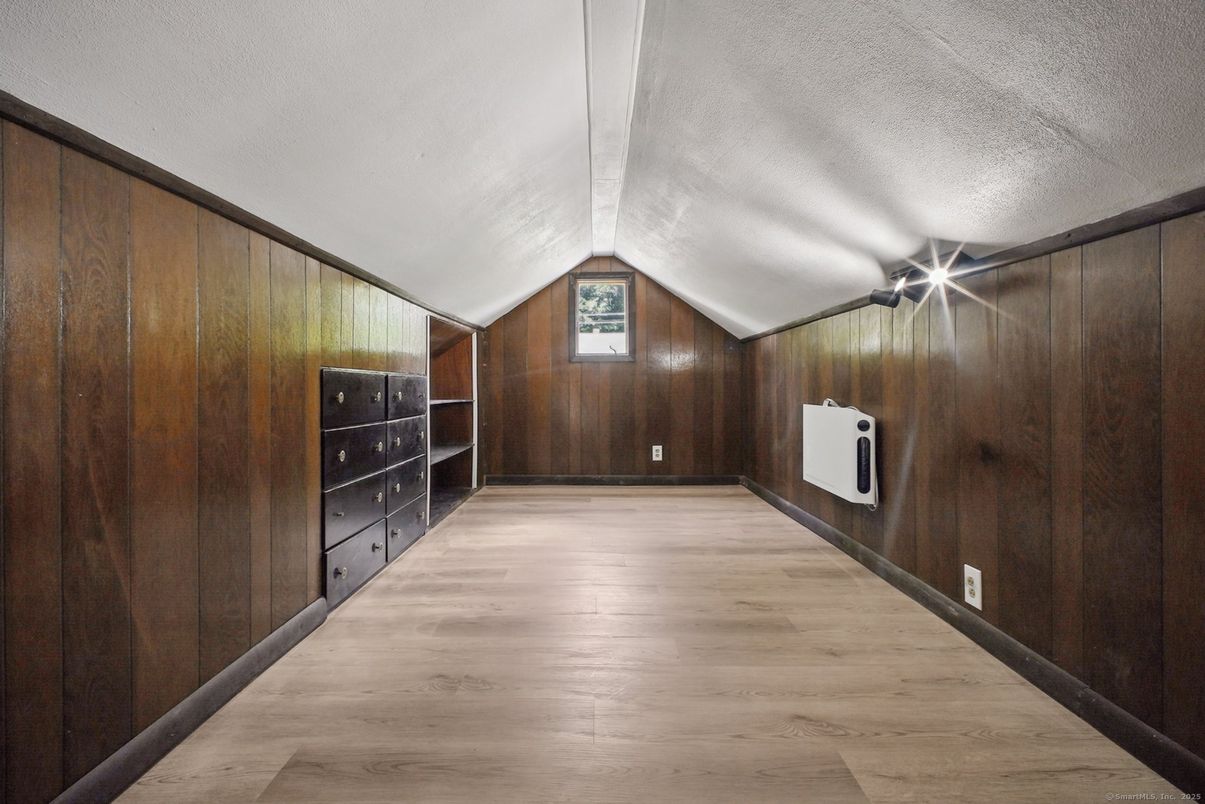 Empty room, Interior, Wood Texture Flooring, Wooden Walls