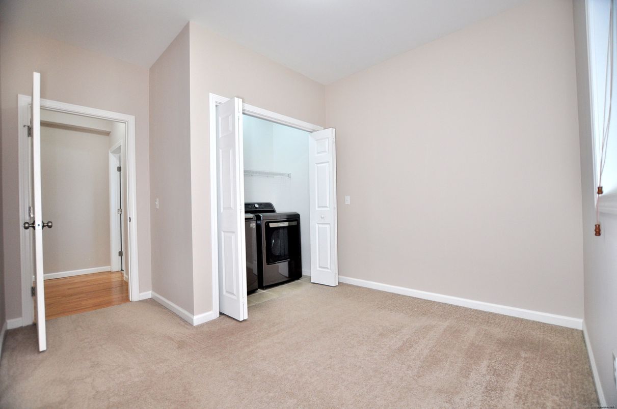 Empty room, Interior, Utility Closets, Washer