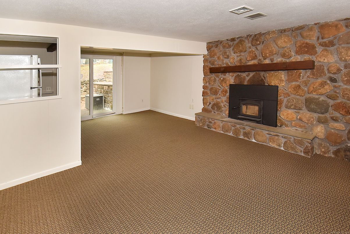 Empty room, Fireplace, Interior, Stone Walls