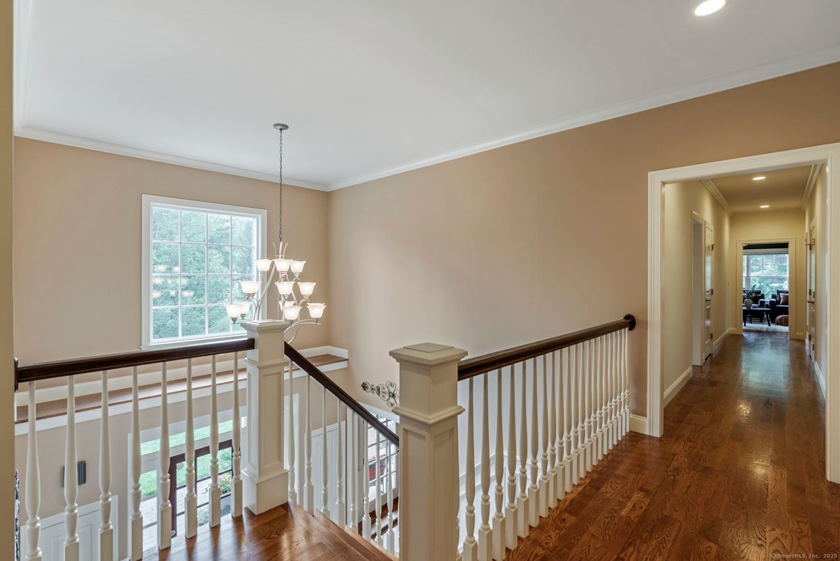 Chandelier, Interior, Recessed Lighting, Wood Texture Flooring