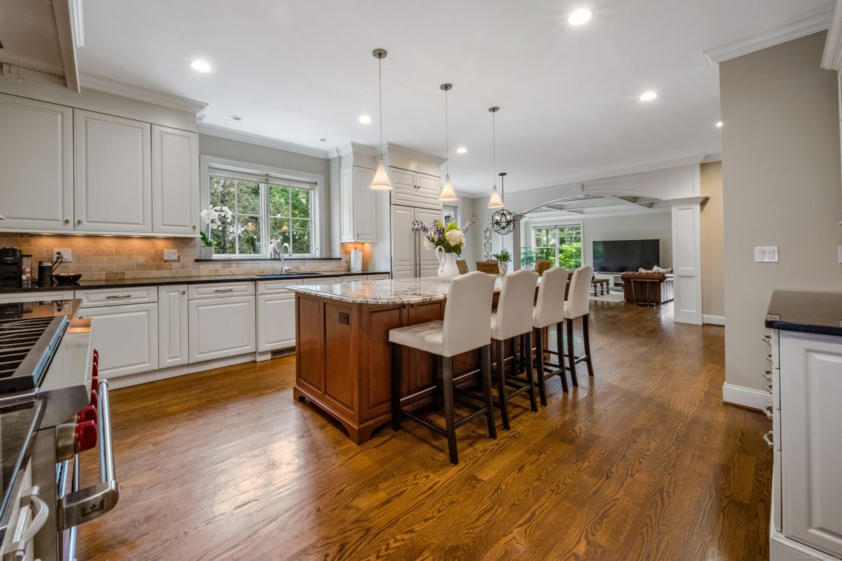 Interior, Kitchen, Pendant Lights, Recessed Lighting, Wood Texture Flooring