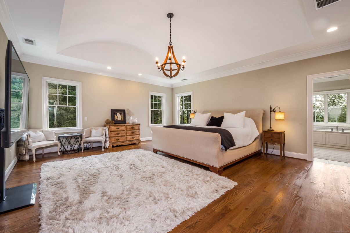 Bedroom, Chandelier, Interior, Recessed Lighting, Wood Texture Flooring
