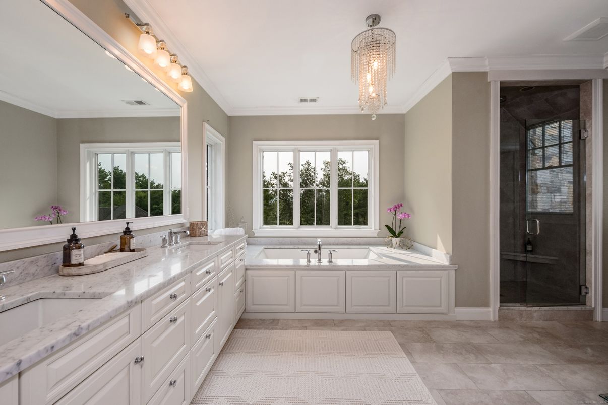 Bathroom, Chandelier, Dual Sink Vanities, Glass Shower, Interior