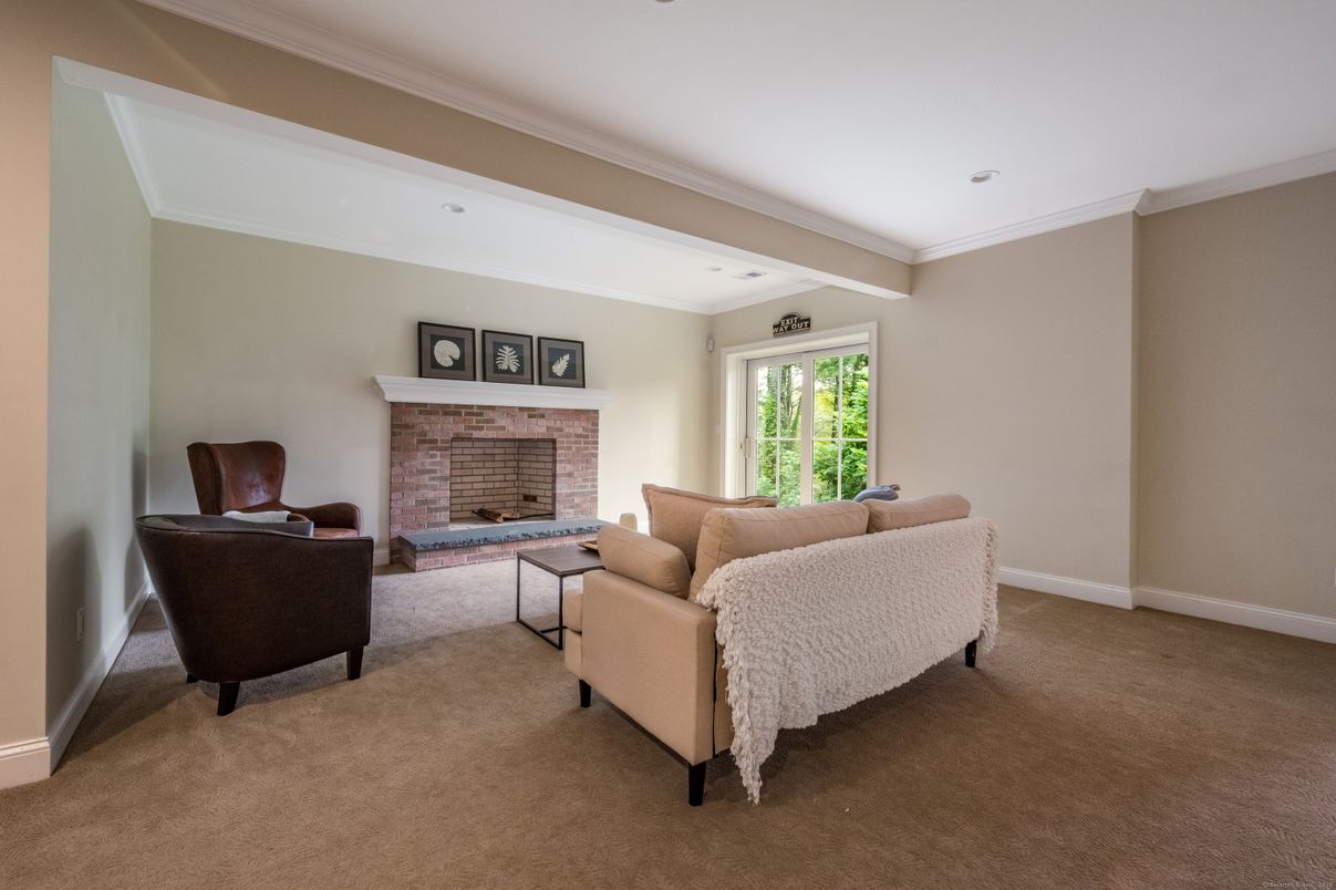 Fireplace, Interior, Living room, Recessed Lighting