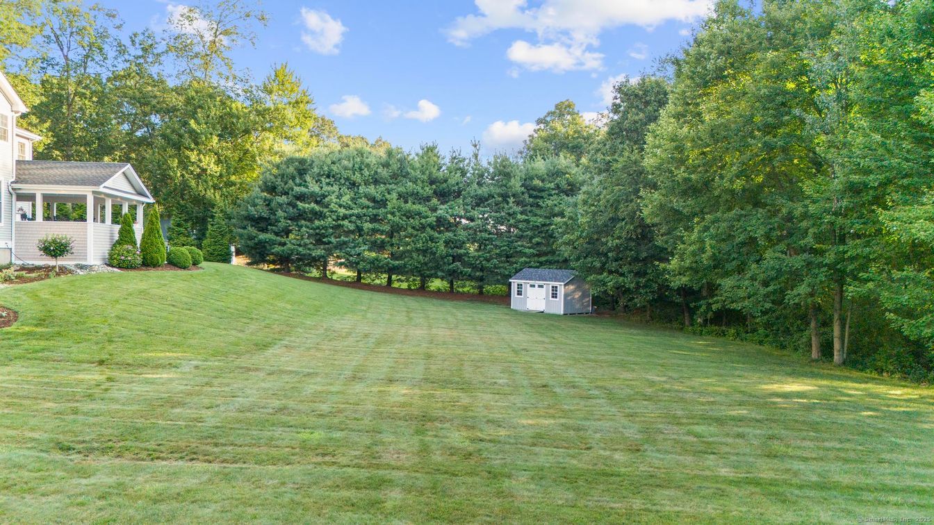 Backyard, Detached Garage, Exterior