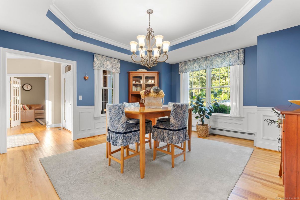 Chandelier, Dining room, Interior, Wood Texture Flooring