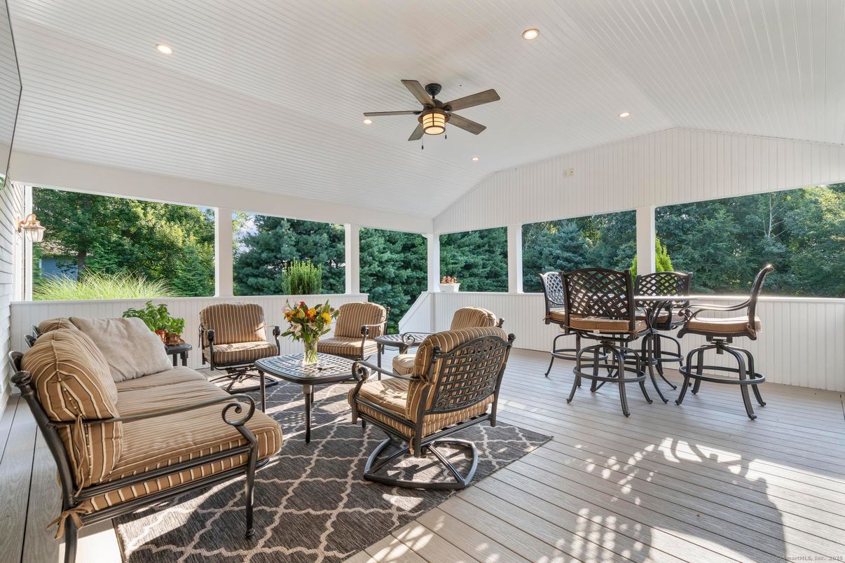Exterior, Recessed Lighting