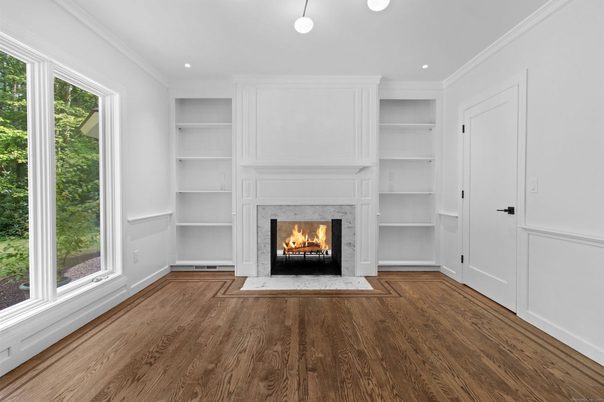 Fireplace, Interior, Pendant Lights, Recessed Lighting, Wood Texture Flooring
