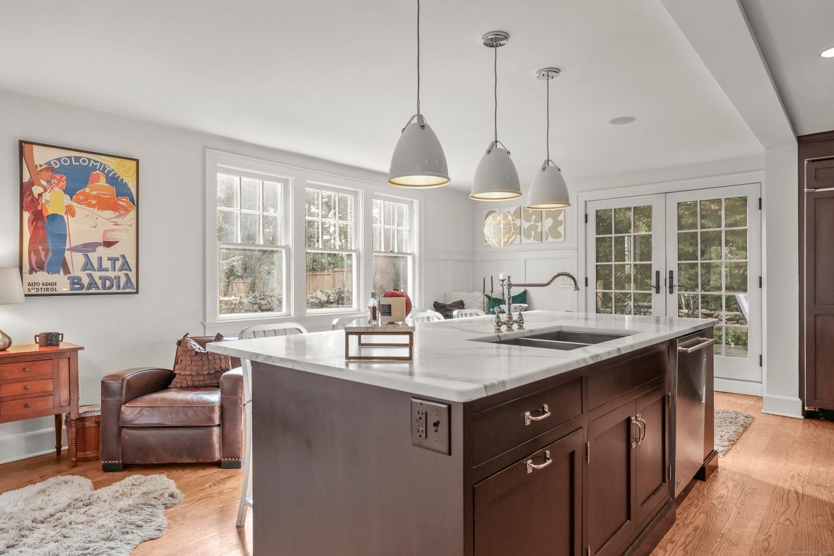 Interior, Kitchen, Pendant Lights, Recessed Lighting, Wood Texture Flooring