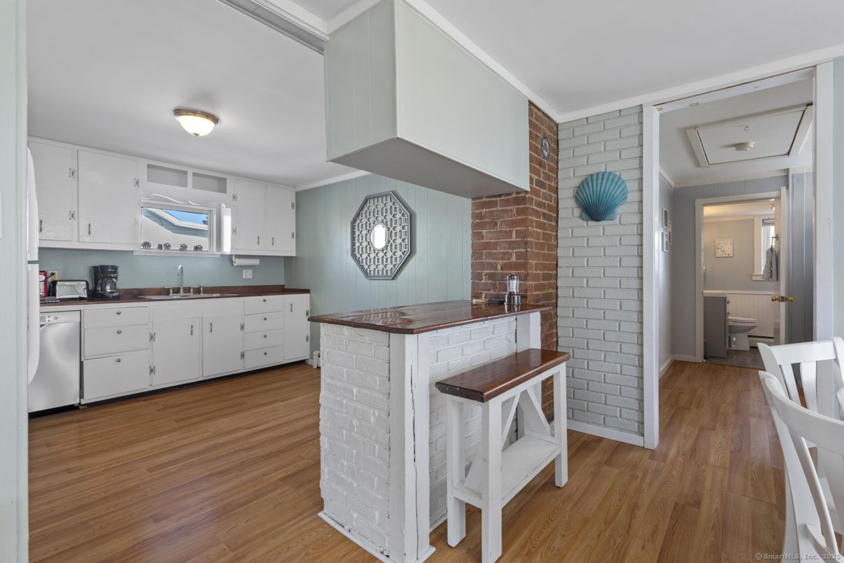 Interior, Kitchen, Stone Walls, Wood Texture Flooring