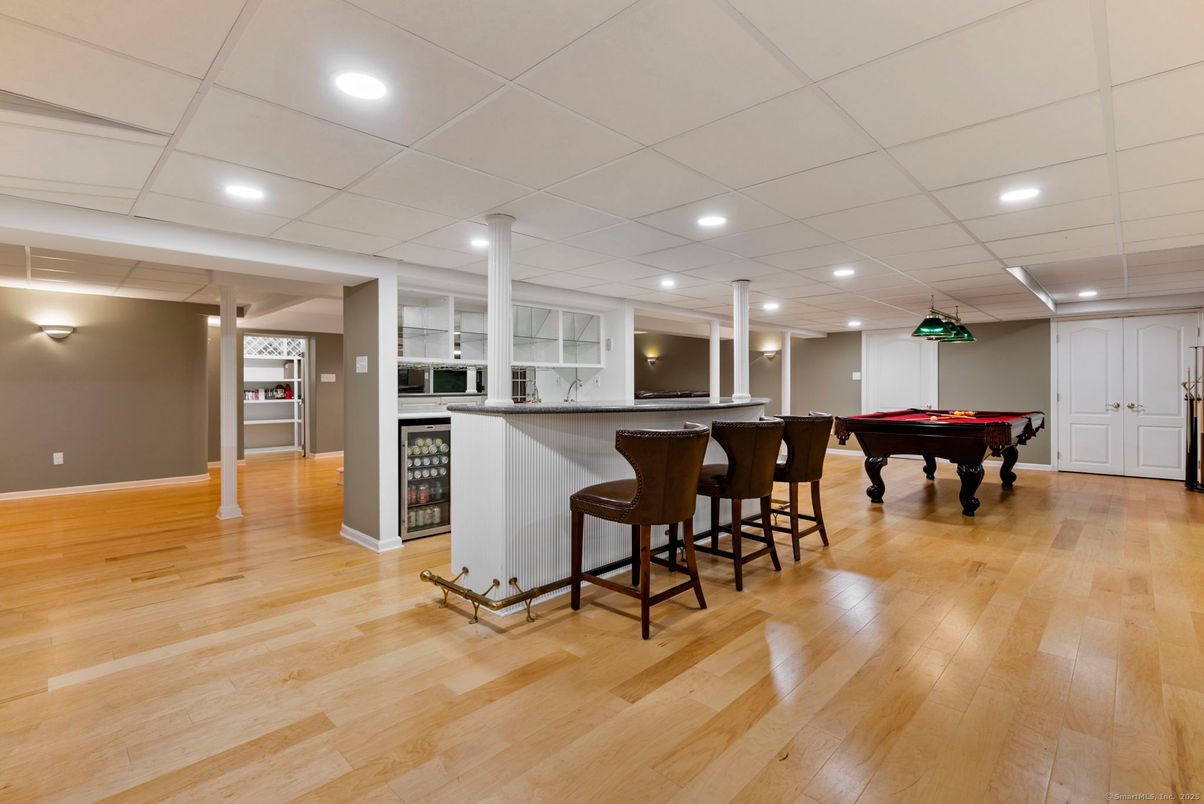 Billiard Table, Game Room, Interior, Recessed Lighting, Wood Texture Flooring