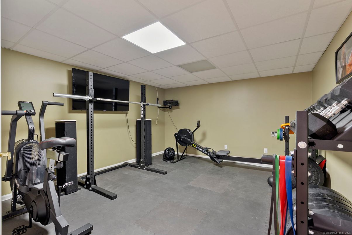 Fitness Equipment, Interior, Recessed Lighting