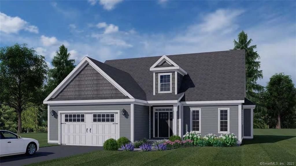 Attached, Exterior, Facade, Ranch