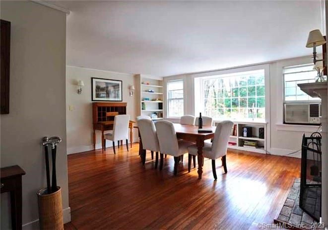Dining room, Interior, Wood Texture Flooring