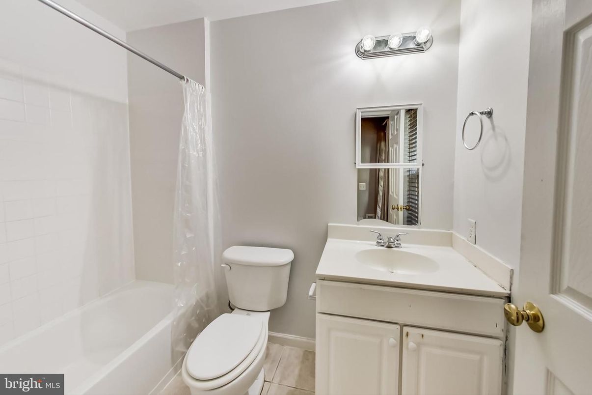 Bathroom, Interior