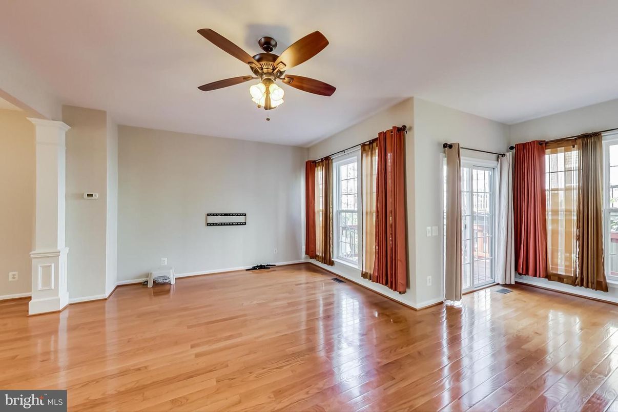 Empty room, Interior, Wood Texture Flooring