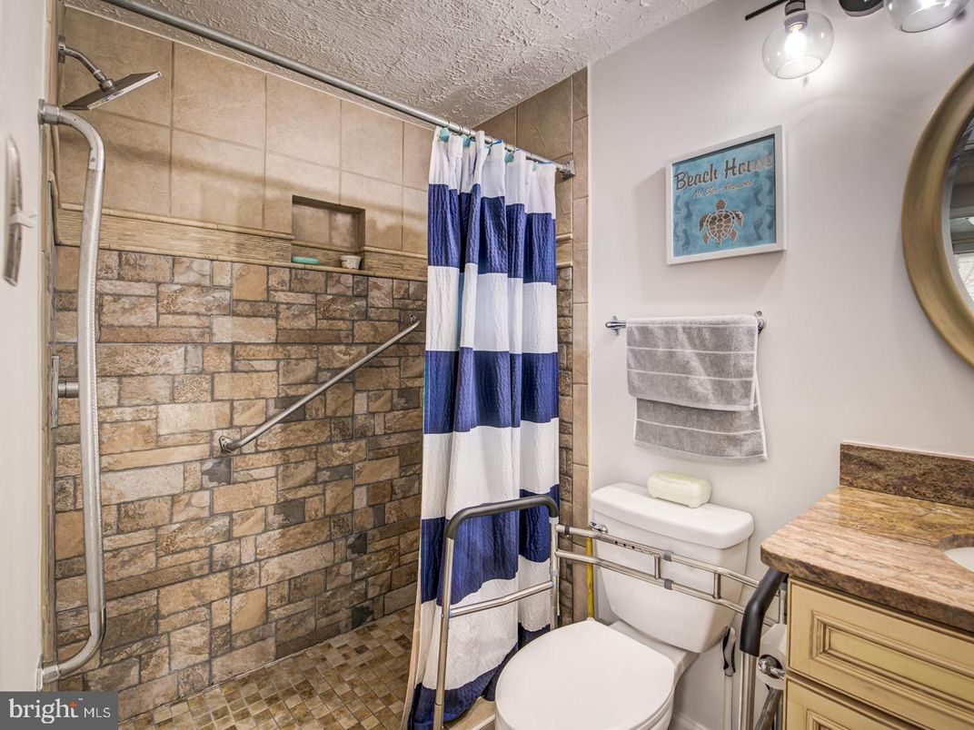 Bathroom, Interior, Stone Walls